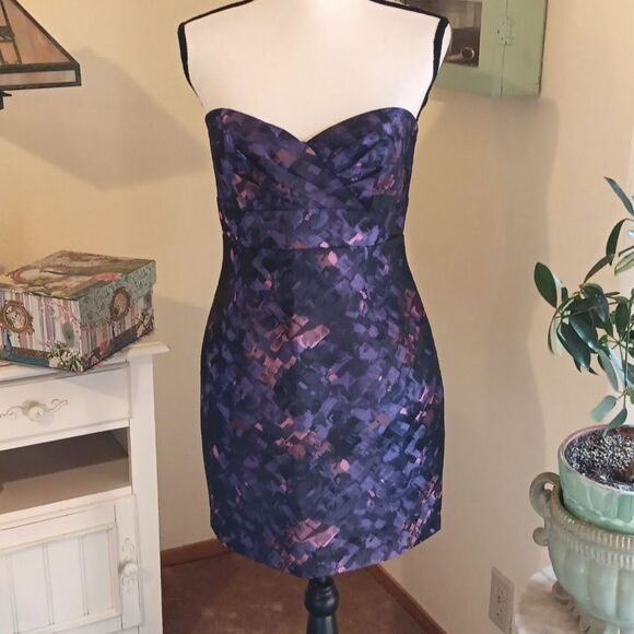 Forever 21 Purple Strapless Dress. Coquettegirl,  Cocktails,  Evening - Picture 1 of 11